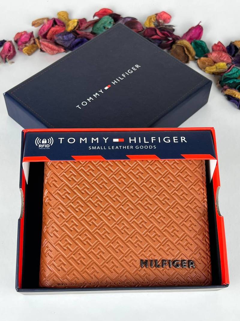 Tommy Hilfiger wallet