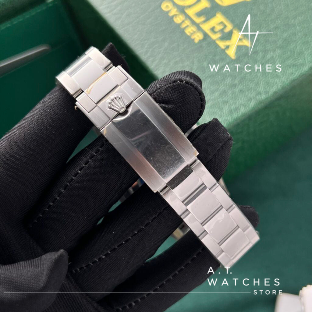 ROLEX GMT Master SUPER CLONE SWISS MACHINE