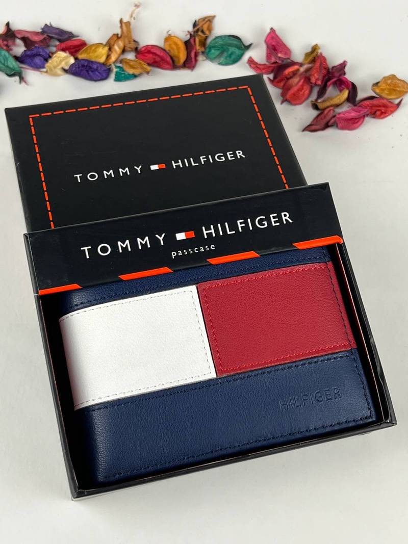 Tommy Hilfiger wallet