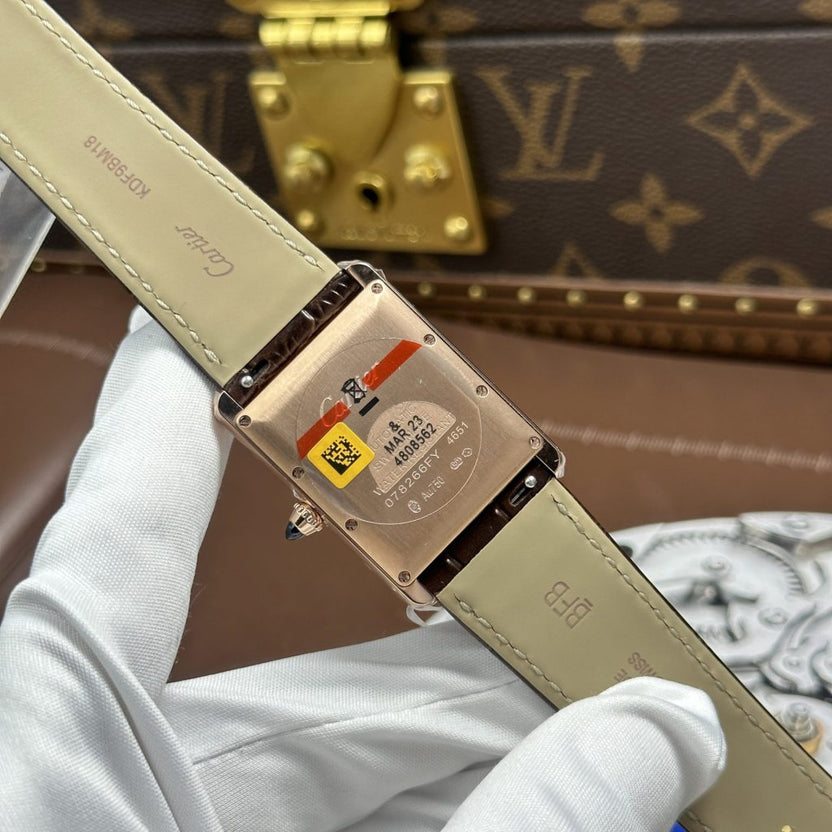 Cartier Tank Louis Super Clone Swiss Machine (33.7mm x 25.5mm)