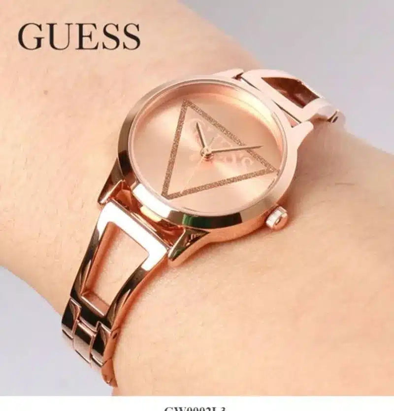 GUESS GW0002L3 للنساء